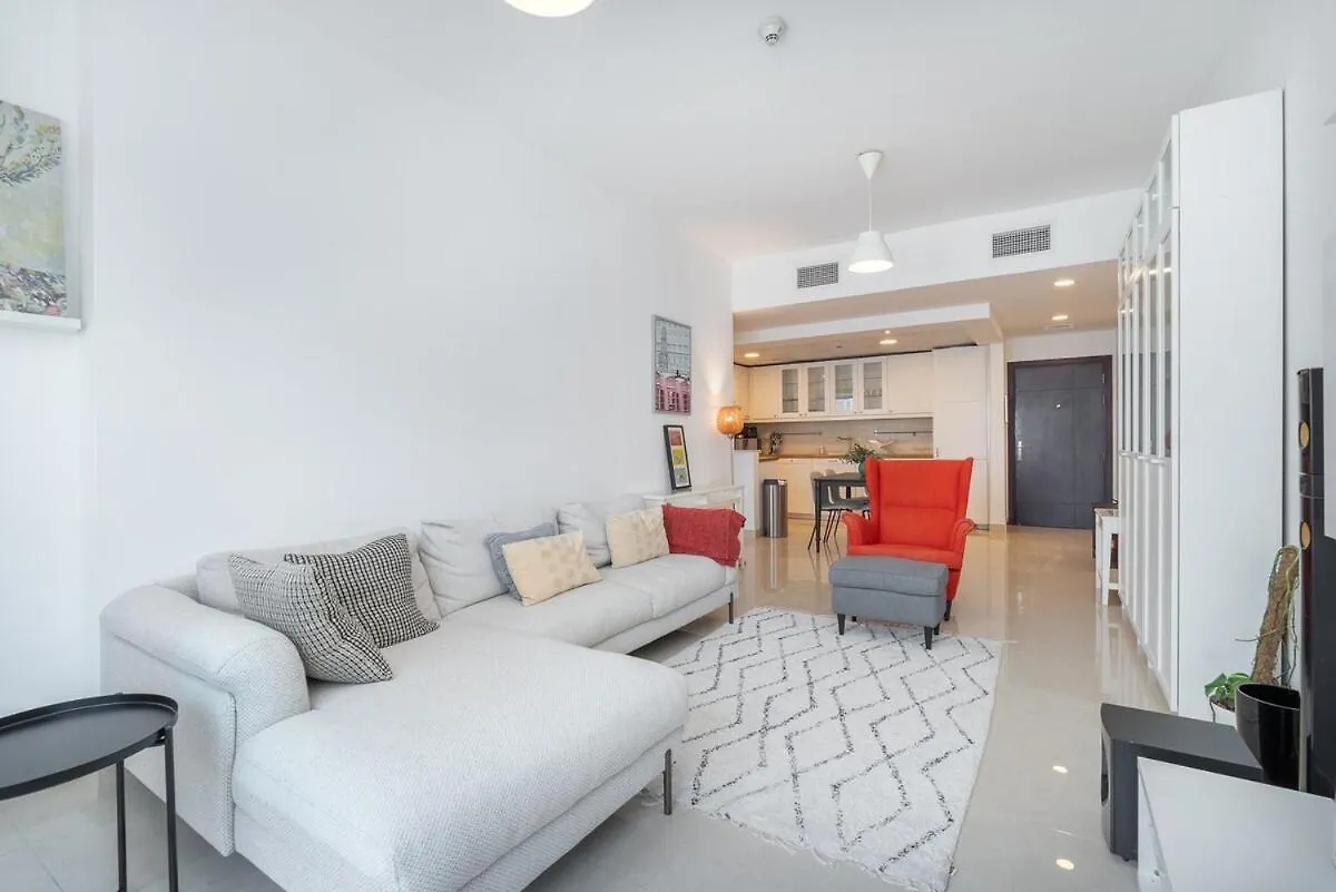 Marina'S Cozy Retreat For Two Apartment Dubai